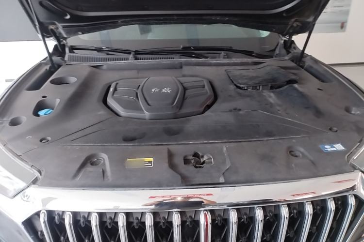 Used Hongqi HS5 2022 Revised Version 2.0T Smart Connect Flagship Edition Engine Bay