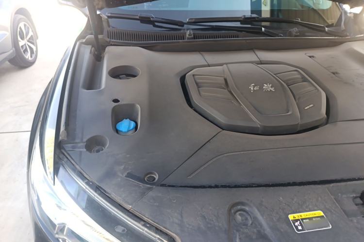 Used Hongqi HS5 2022 Revised Version 2.0T Smart Connect Flagship Edition Engine Bay Right