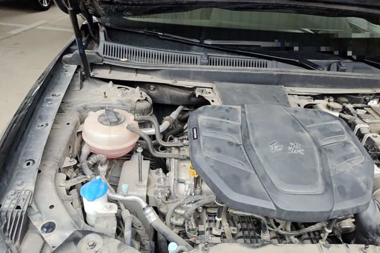 Used Hongqi HS5 2022 Revised Version 2.0T Smart Connect Flagship Edition Engine Bay Right