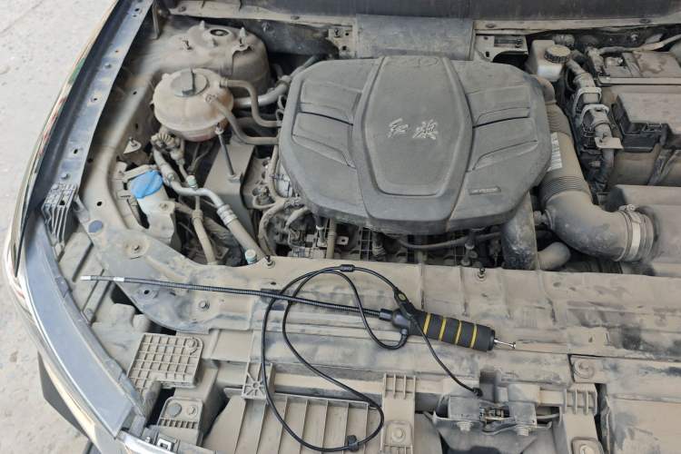 Used Hongqi HS5 2022 2.0T Smart Connect Flagship Edition Engine Bay Right