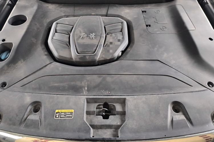 Used Hongqi HS5 2022 2.0T Smart Connect Flagship Edition Engine Bay