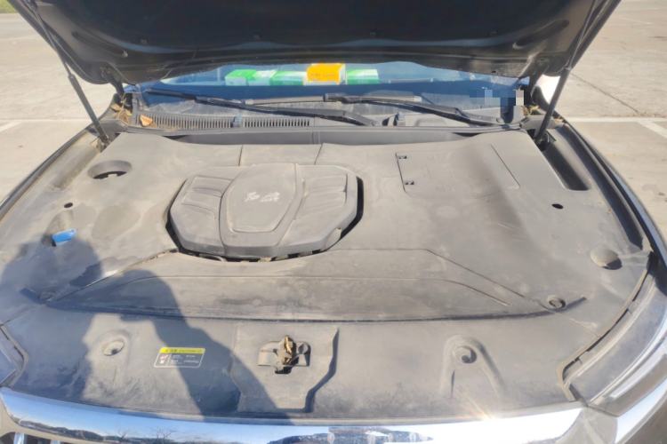 Used Hongqi HS5 2022 Revised Version 2.0T Smart Connect Flagship Edition Engine Bay