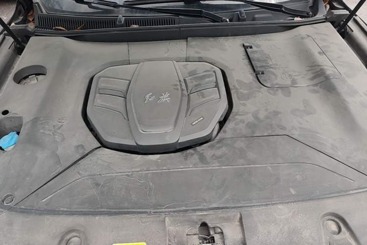 Used Hongqi HS5 2022 Revised Version 2.0T Smart Connect Flagship Edition Engine Bay