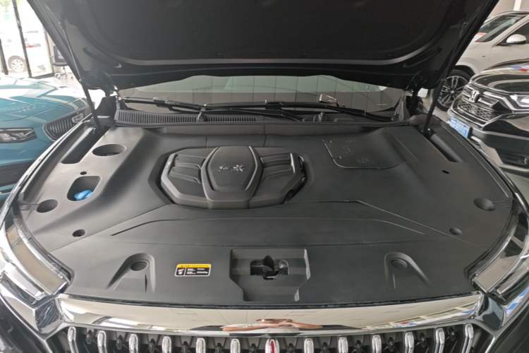 Used Hongqi HS5 2022 Facelifted Version 2.0T Smart Connect Flagship All-Wheel-Drive Edition Engine Bay