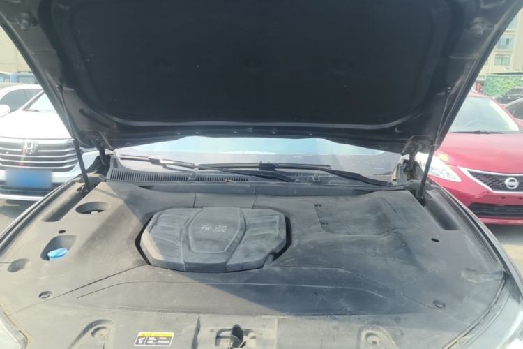 Used Hongqi HS5 2022 Revised Version 2.0T Smart Connect Flagship Edition Engine Bay
