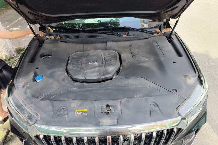 Used Hongqi HS5 2022 Revised Version 2.0T Smart Connect Flagship Edition Engine Bay