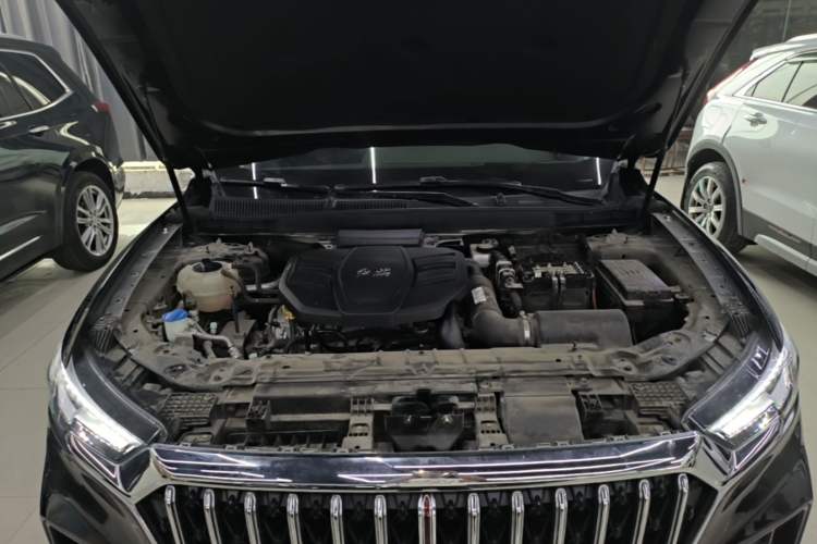 Used Hongqi HS5 2022 Revised Version 2.0T Smart Connect Flagship Edition Engine Bay