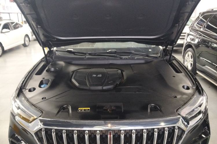 Used Hongqi HS5 2022 Facelifted Version 2.0T Smart Connect Flagship All-Wheel-Drive Edition Engine Bay