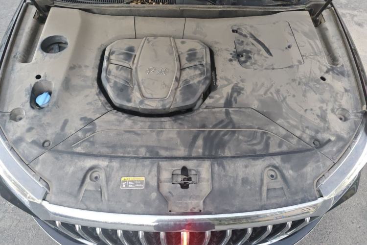 Used Hongqi HS5 2022 Facelifted Version 2.0T Smart Connect Flagship All-Wheel-Drive Edition Engine Bay