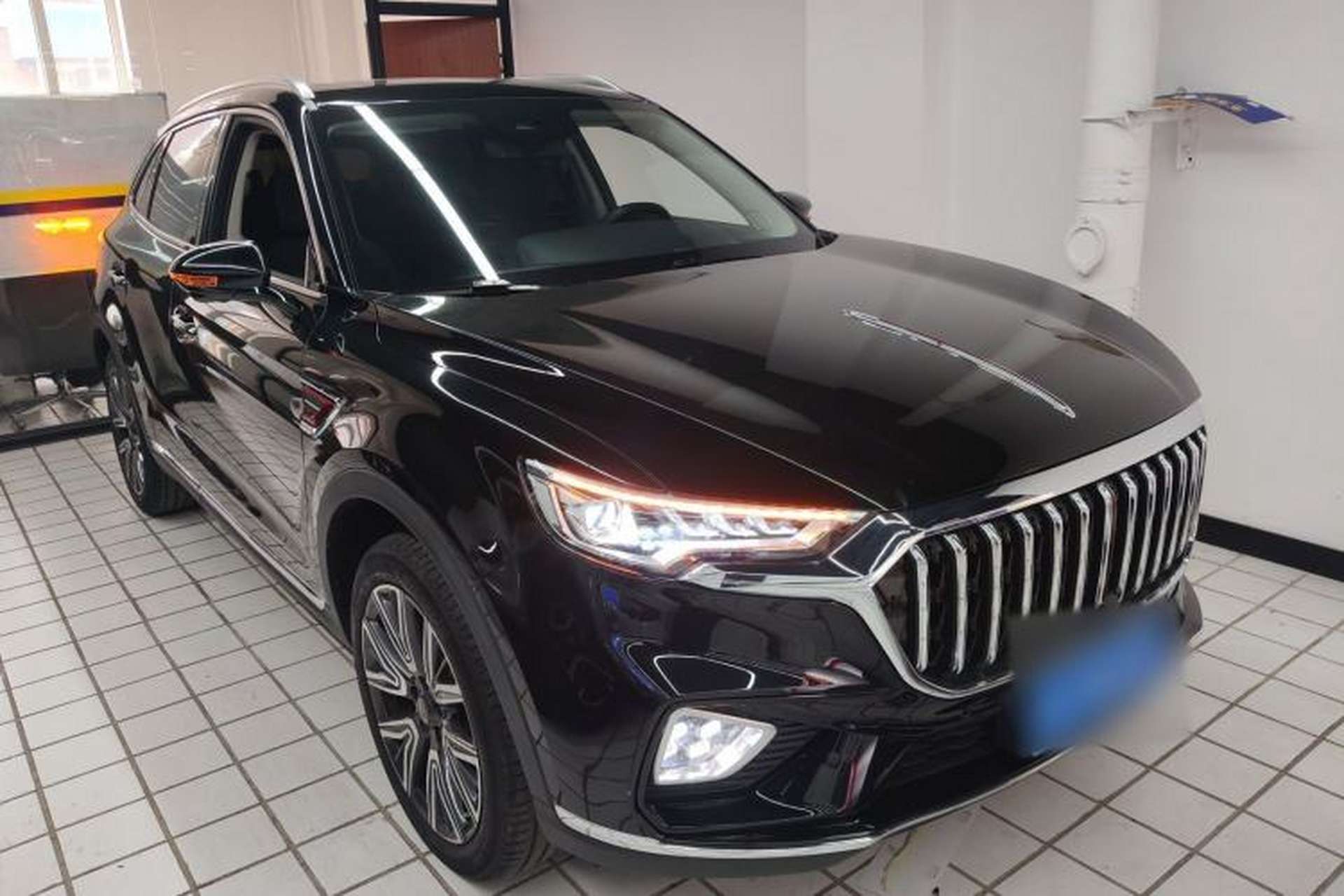 Used Hongqi HS5 2022 2.0T Smart Connect Flagship All-Wheel-Drive Version Exterior 1