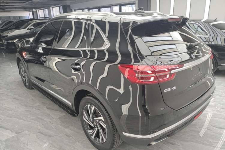 Used Hongqi HS5 2022 Revised Version 2.0T Smart Connect Flagship Edition Exterior 2