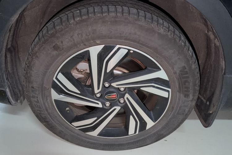 Used Hongqi HS5 2022 Revised Version 2.0T Smart Connect Flagship Edition Exterior 2