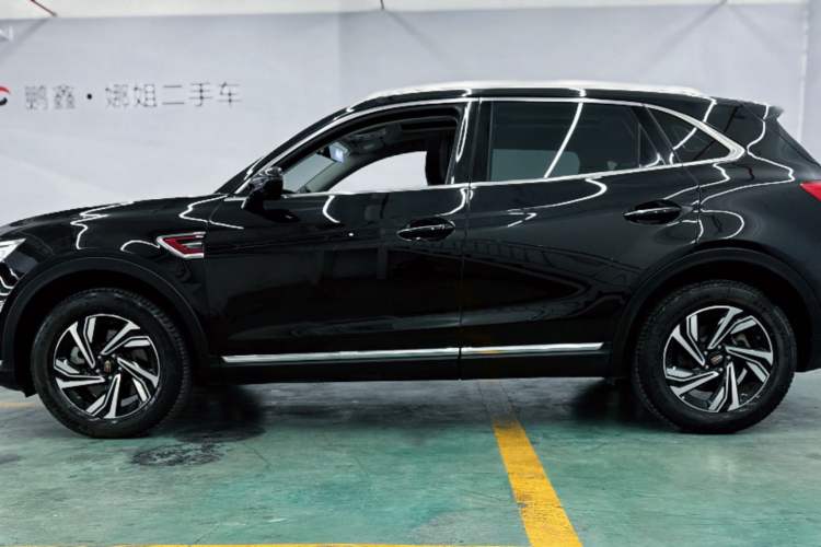 Used Hongqi HS5 2022 Revised Version 2.0T Smart Connect Flagship Edition Exterior 3