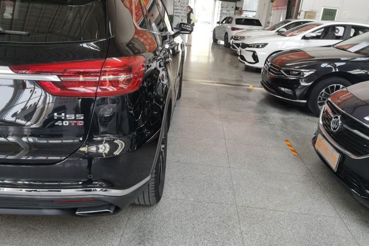 Used Hongqi HS5 2022 Revised Version 2.0T Smart Connect Flagship Edition Exterior 3
