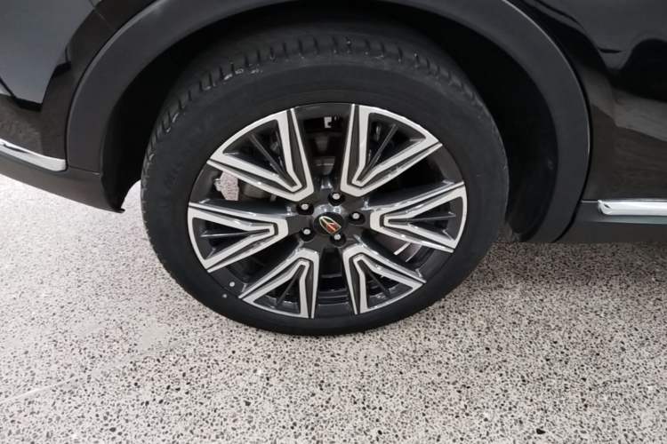 Used Hongqi HS5 2022 Facelifted Version 2.0T Smart Connect Flagship All-Wheel-Drive Edition Exterior 5