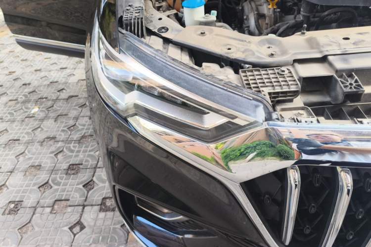 Used Hongqi HS5 2022 Revised Version 2.0T Smart Connect Flagship Edition Exterior 6