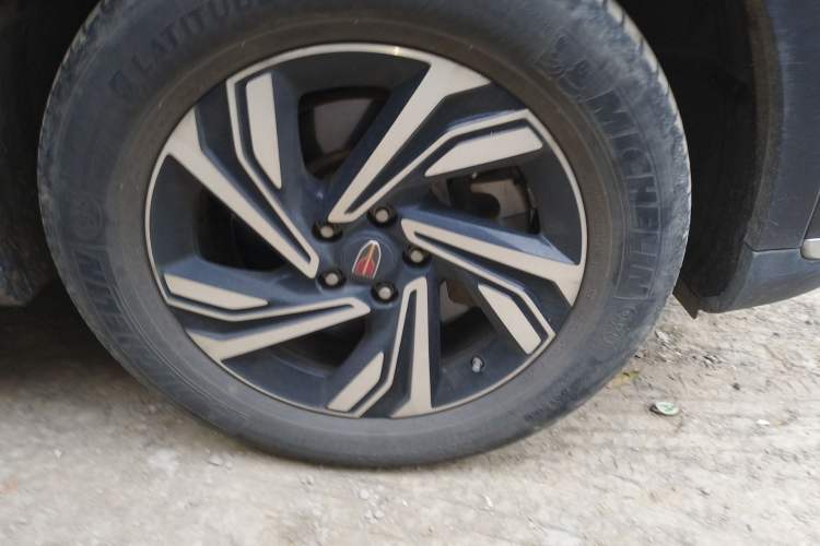 Used Hongqi HS5 2022 Revised Version 2.0T Smart Connect Flagship Edition Exterior 7