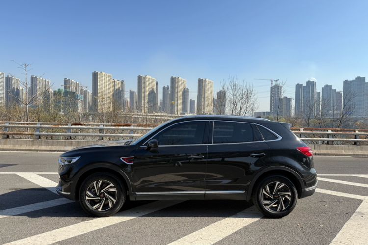 Used Hongqi HS5 2022 Revised Version 2.0T Smart Connect Flagship Edition Exterior 9