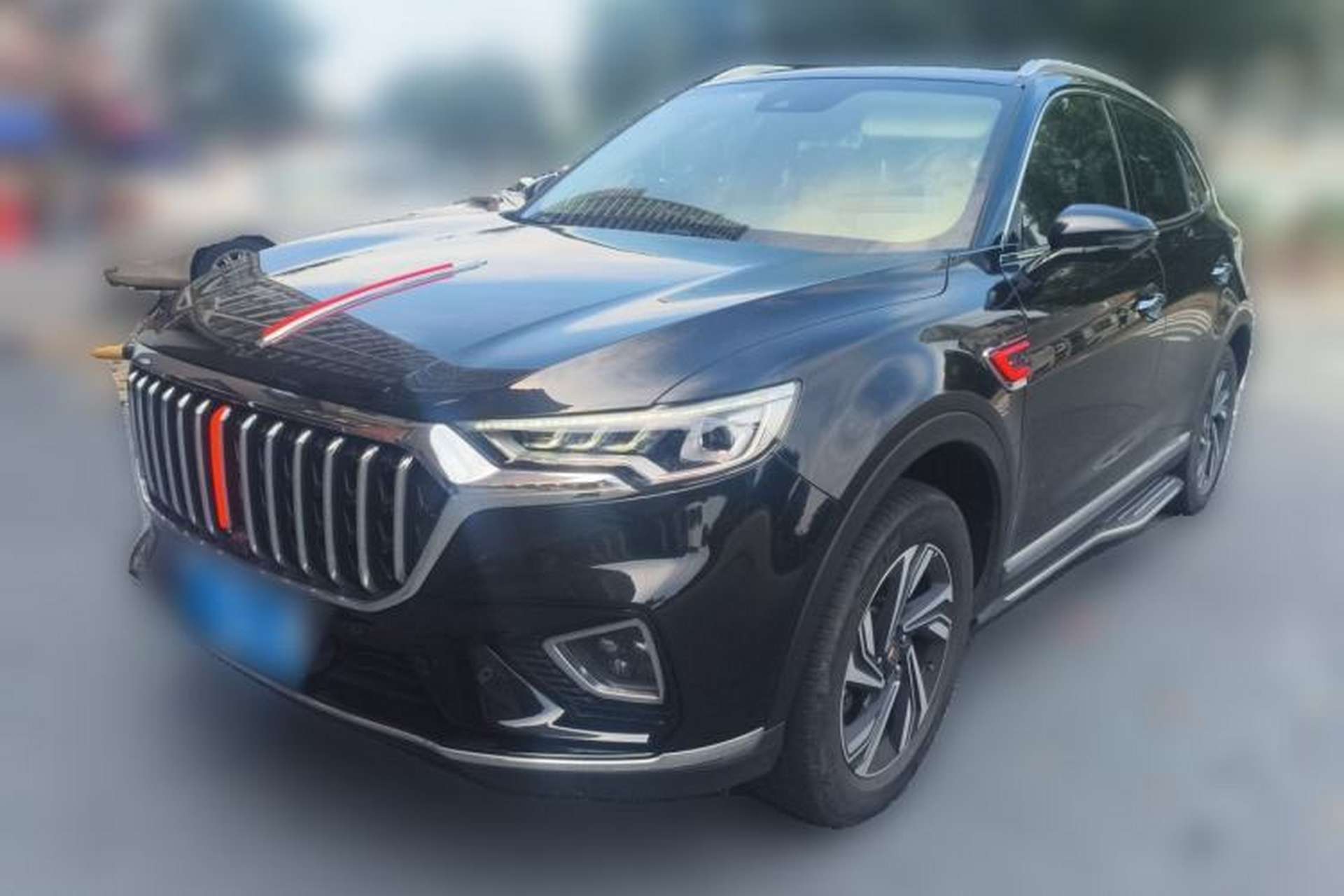 Used Hongqi HS5 2022 2.0T Smart Connect Flagship Edition Front Left 45 Deg