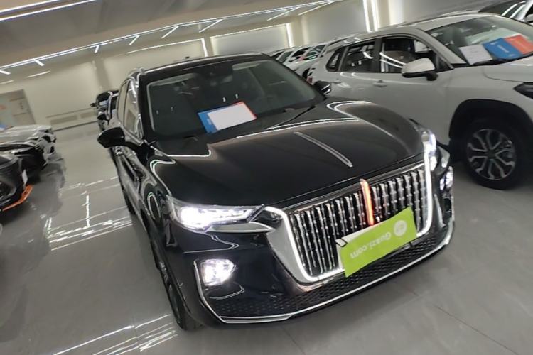 Used Hongqi HS5 2022 Facelifted Version 2.0T Smart Connect Flagship All-Wheel-Drive Edition Front Right 45 Deg