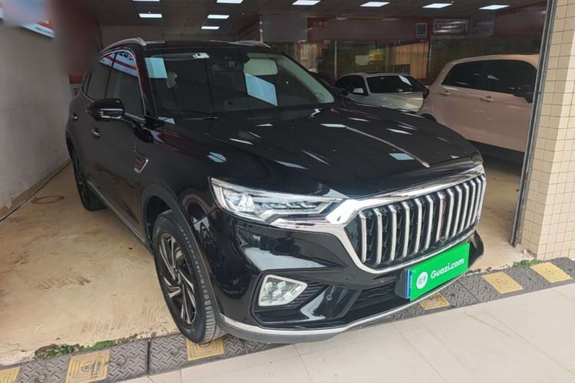 Used Hongqi HS5 2022 Revised Version 2.0T Smart Connect Flagship Edition Front Right 45 Deg