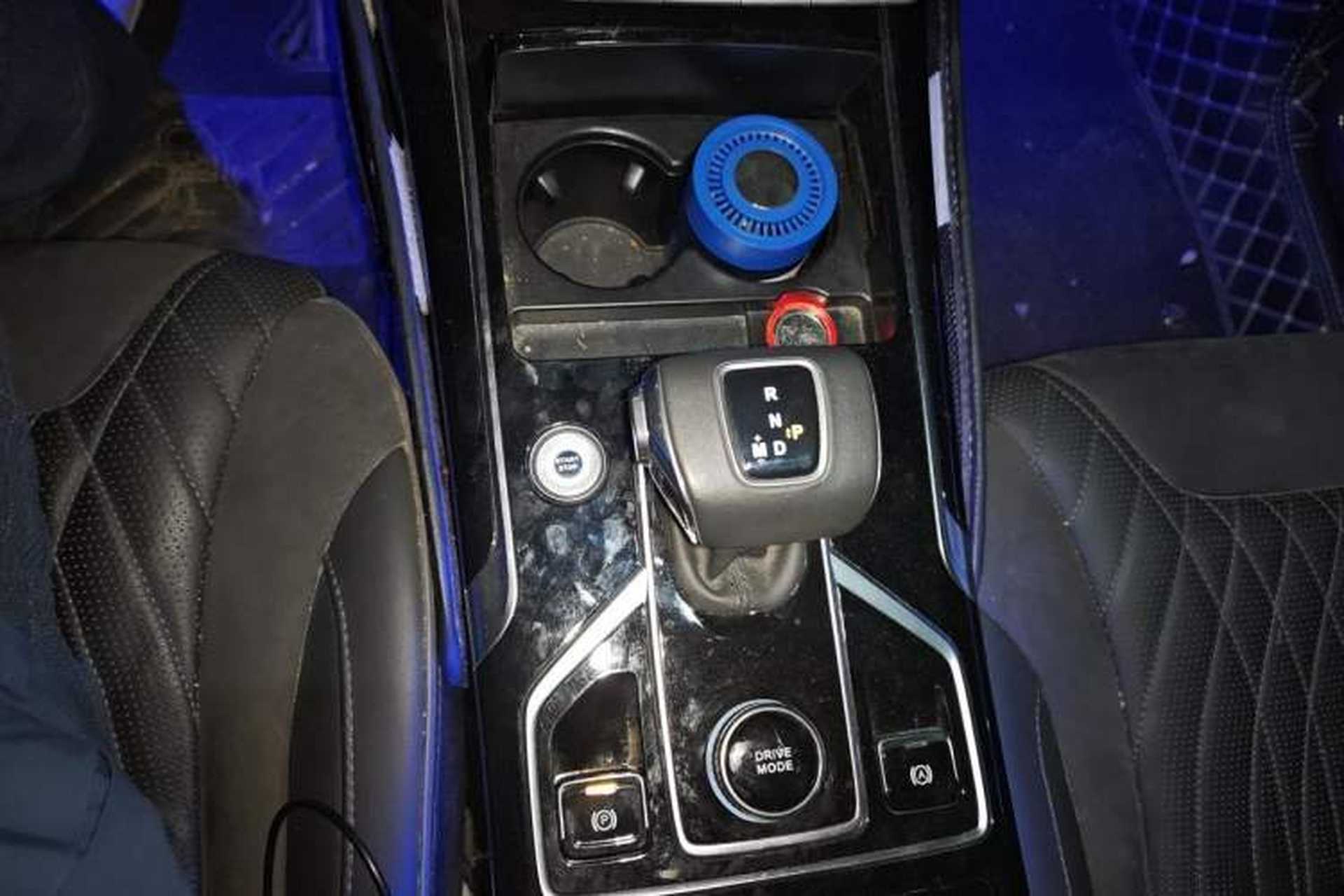Used Hongqi HS5 2022 Revised Version 2.0T Smart Connect Flagship Edition Gear Lever