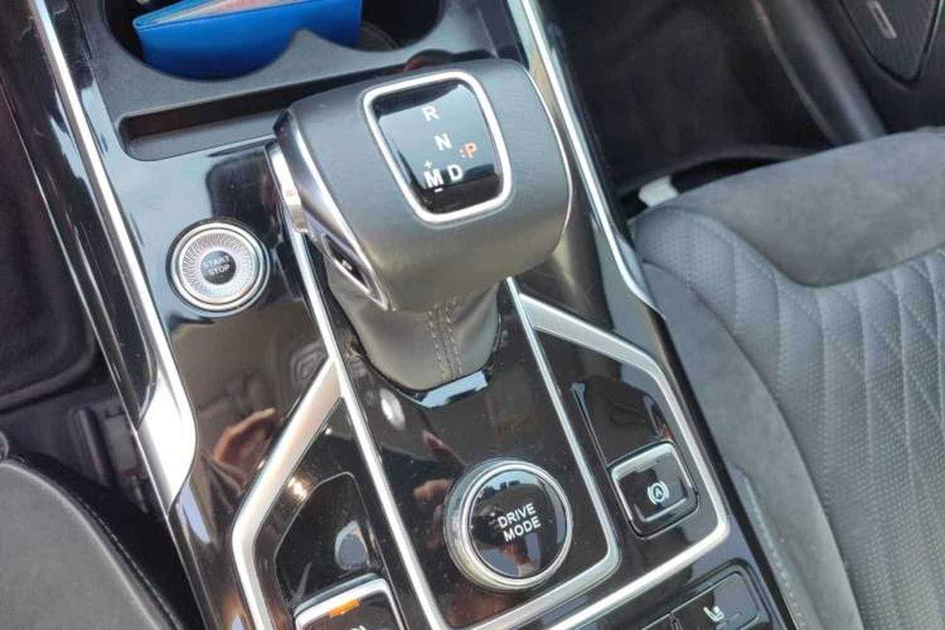 Used Hongqi HS5 2022 2.0T Smart Connect Flagship All-Wheel-Drive Version Gear Lever