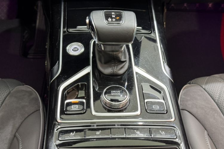 Used Hongqi HS5 2022 Revised Version 2.0T Smart Connect Flagship Edition Gear Lever