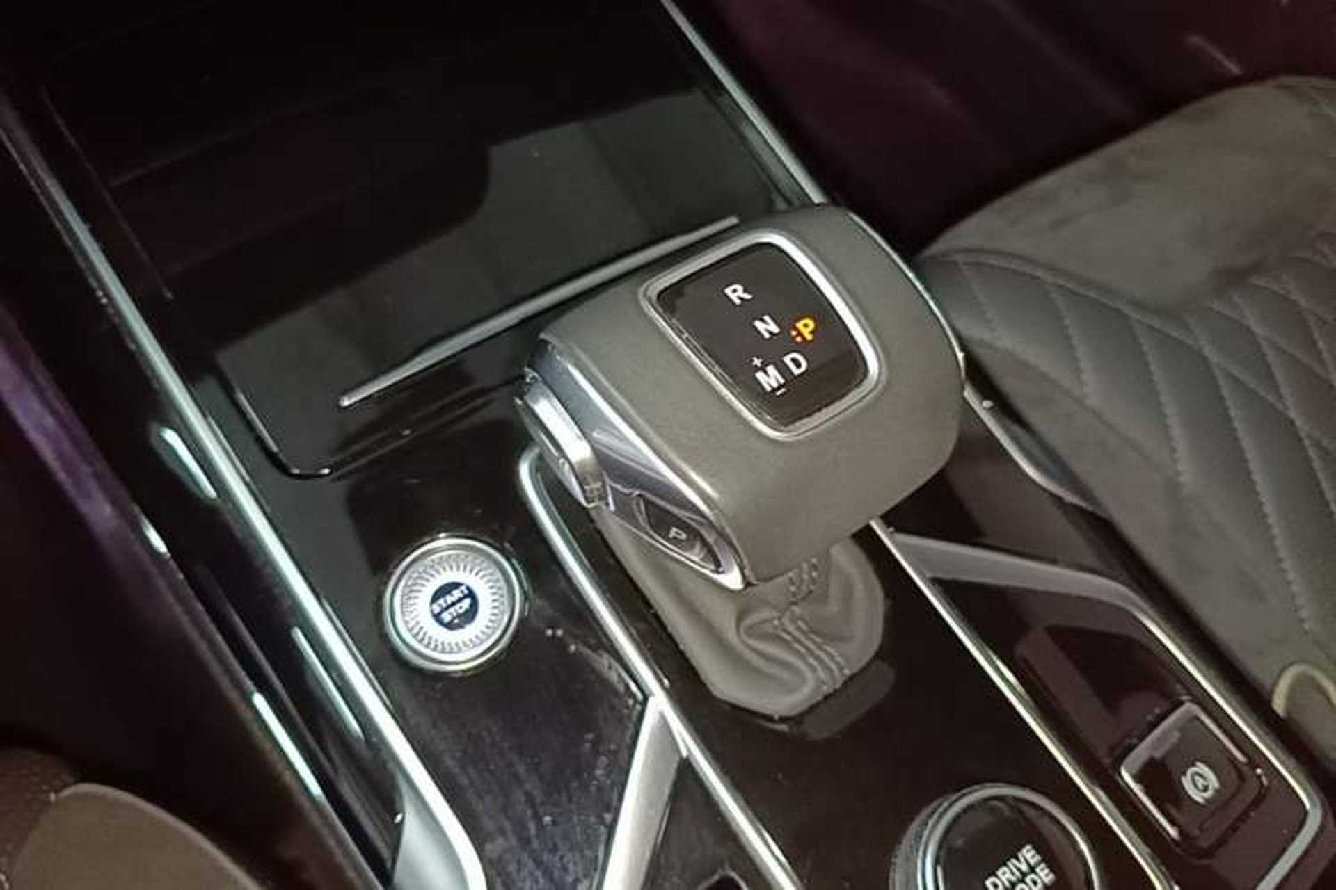 Used Hongqi HS5 2022 Revised Version 2.0T Smart Connect Flagship Edition Gear Lever