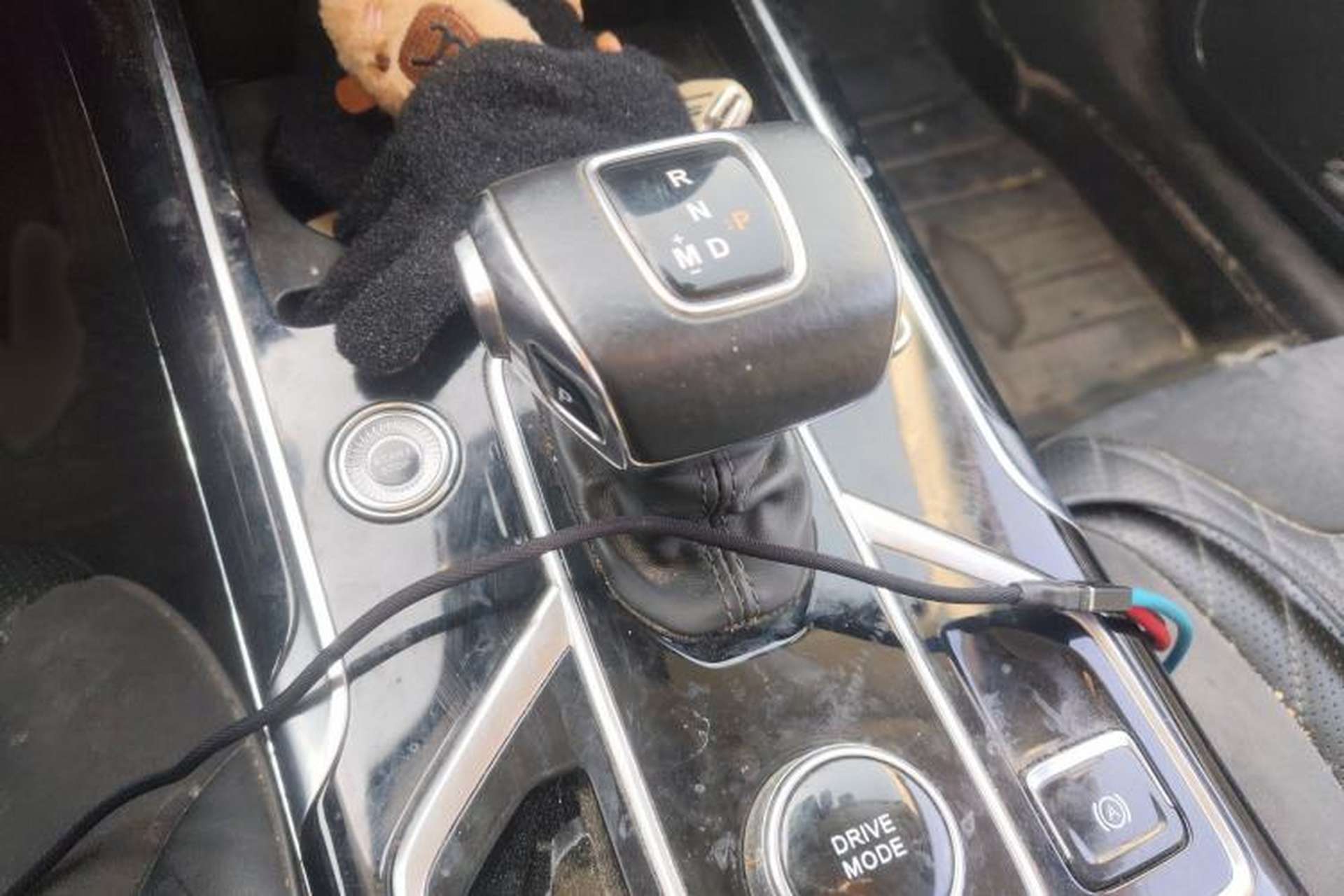 Used Hongqi HS5 2022 Revised Version 2.0T Smart Connect Flagship Edition Gear Lever