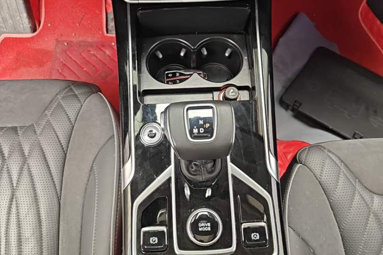 Used Hongqi HS5 2022 Revised Version 2.0T Smart Connect Flagship Edition Gear Lever
