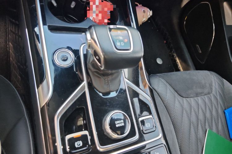 Used Hongqi HS5 2022 2.0T Smart Connect Flagship Edition Gear Lever