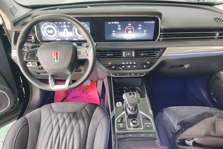 Used Hongqi HS5 2022 Facelifted Version 2.0T Smart Connect Flagship All-Wheel-Drive Edition Gear Lever