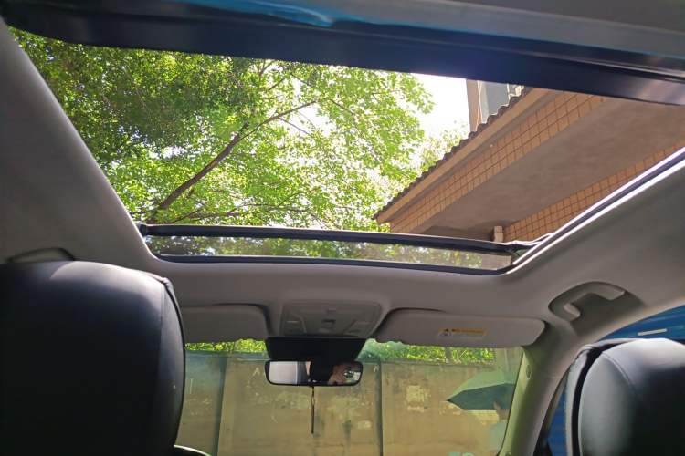 Used Hongqi HS5 2022 Revised Version 2.0T Smart Connect Flagship Edition Headliner