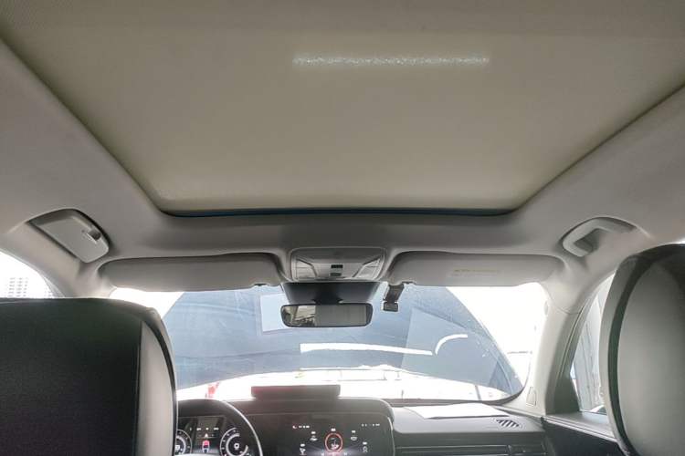 Used Hongqi HS5 2022 Revised Version 2.0T Smart Connect Flagship Edition Headliner