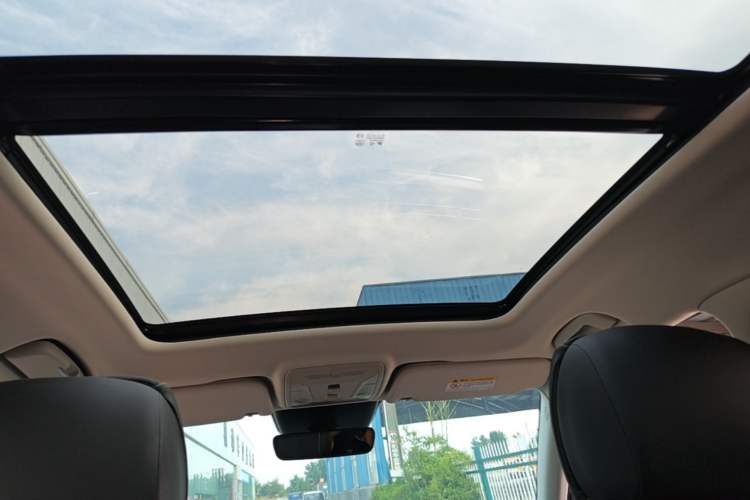 Used Hongqi HS5 2022 Revised Version 2.0T Smart Connect Flagship Edition Headliner
