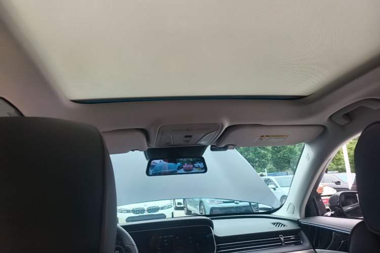 Used Hongqi HS5 2022 Revised Version 2.0T Smart Connect Flagship Edition Headliner