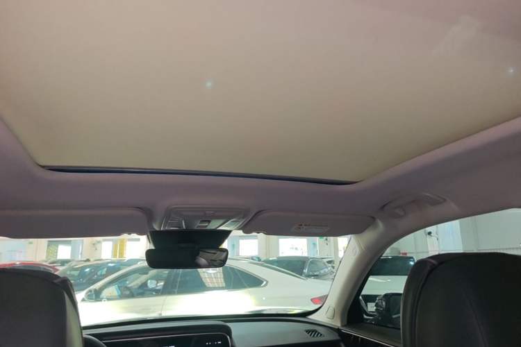 Used Hongqi HS5 2022 Revised Version 2.0T Smart Connect Flagship Edition Headliner