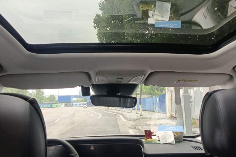 Used Hongqi HS5 2022 2.0T Smart Connect Flagship All-Wheel-Drive Version Headliner