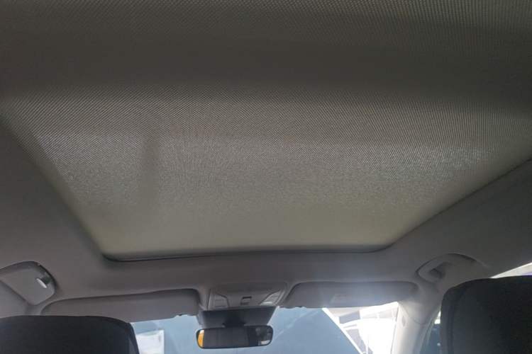Used Hongqi HS5 2022 Revised Version 2.0T Smart Connect Flagship Edition Headliner