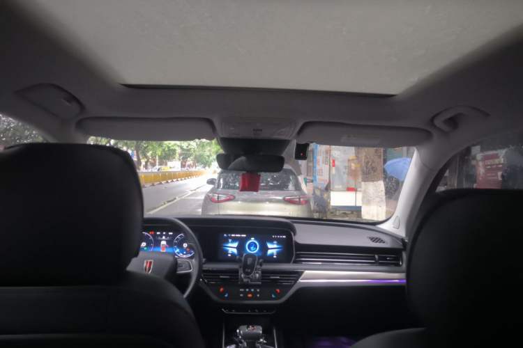 Used Hongqi HS5 2022 Revised Version 2.0T Smart Connect Flagship Edition Headliner