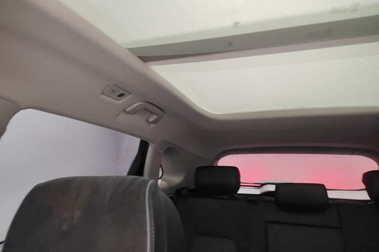 Used Hongqi HS5 2022 Revised Version 2.0T Smart Connect Flagship Edition Headliner