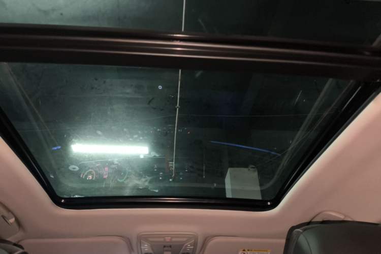 Used Hongqi HS5 2022 Revised Version 2.0T Smart Connect Flagship Edition Headliner