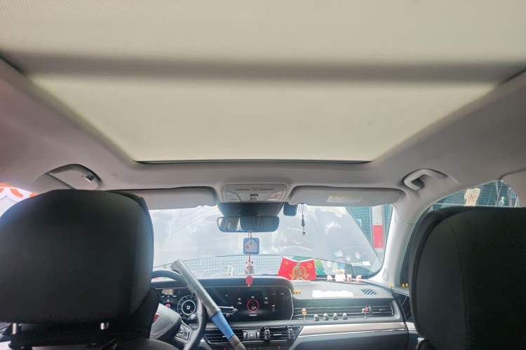 Used Hongqi HS5 2022 Revised Version 2.0T Smart Connect Flagship Edition Headliner