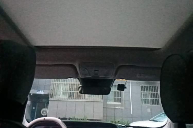 Used Hongqi HS5 2022 Facelifted Version 2.0T Smart Connect Flagship All-Wheel-Drive Edition Headliner