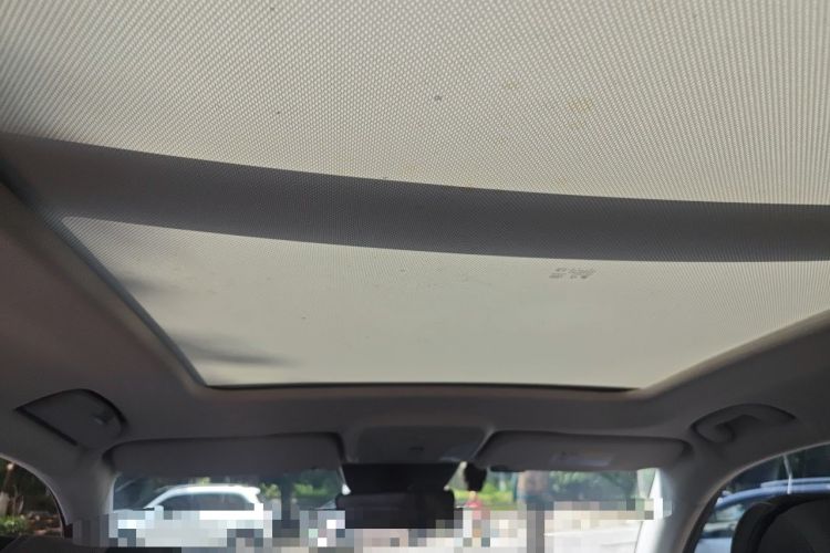 Used Hongqi HS5 2022 Facelifted Version 2.0T Smart Connect Flagship All-Wheel-Drive Edition Headliner