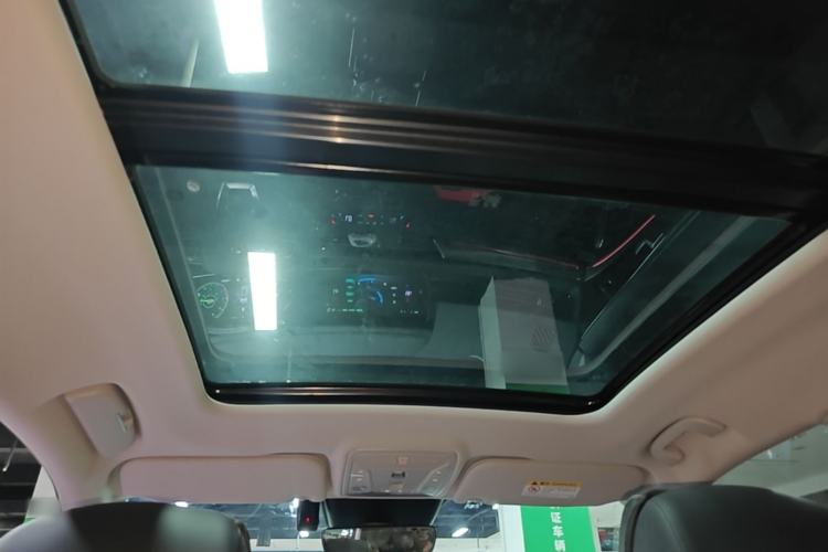 Used Hongqi HS5 2022 Revised Version 2.0T Smart Connect Flagship Edition Headliner
