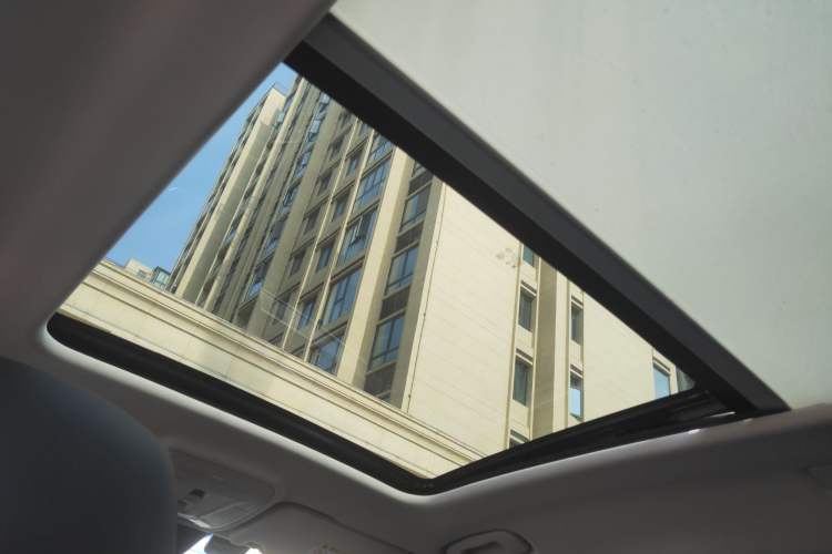 Used Hongqi HS5 2022 Revised Version 2.0T Smart Connect Flagship Edition Headliner