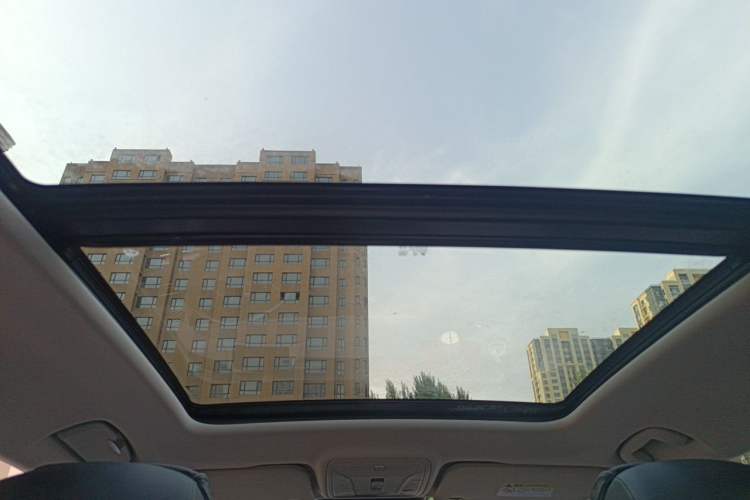 Used Hongqi HS5 2022 Revised Version 2.0T Smart Connect Flagship Edition Headliner