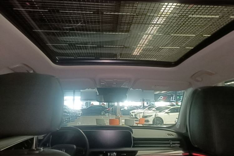Used Hongqi HS5 2022 Revised Version 2.0T Smart Connect Flagship Edition Headliner
